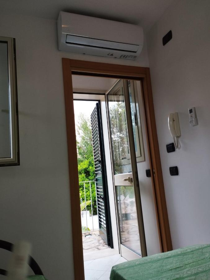 Clave, Affittacamere, Casa Vacanze Cozze Exterior foto